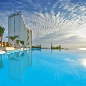 International Hotel Casino & Tower Suites