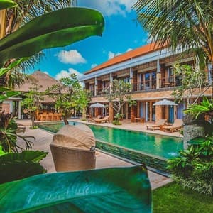 Kahayana Suites
