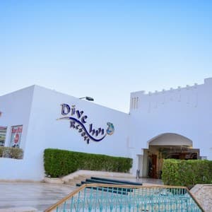Dive Inn Resort