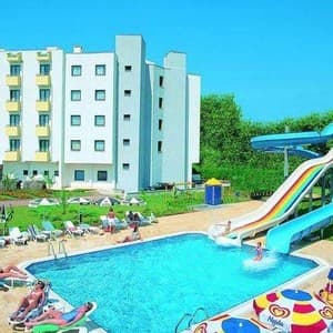 Club Aqua Plaza