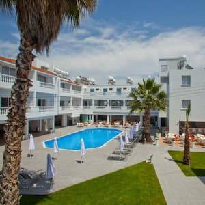 Готель Princessa Vera Hotel Apartmens — Пафос, Кіпр
