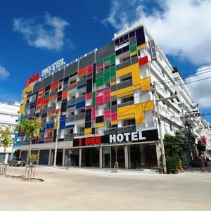 I Dee Hotel