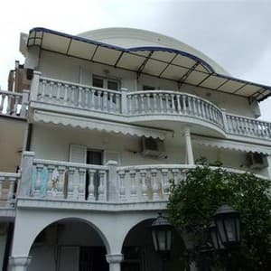 Готель Petrova Villa — Будванськая Рівʼєра, Чорногорія