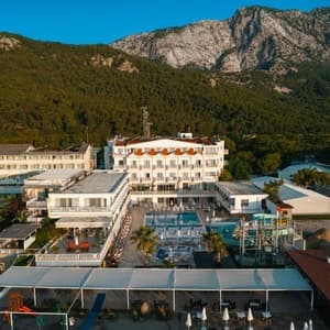 Готель La Perla Hotel — Кемер, Туреччина