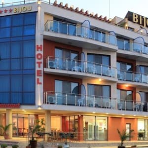 Готель Bijou Hotel — Равда, Болгарія