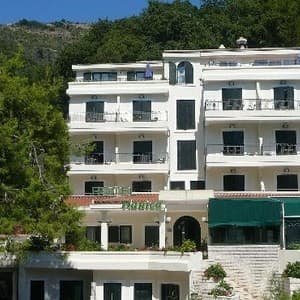 Danica Hotel