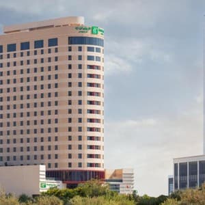 Holiday Inn & Suites Dubai Science Park an IHG Hotel
