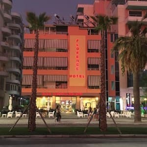 Готель Florence Hotel — Вльора, Албанія