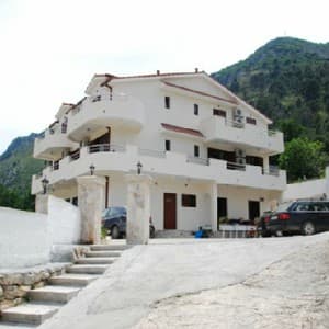 Готель Galia Hotel — Прчань, Чорногорія