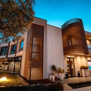 Готель Miramare Hotel — Вльора, Албанія