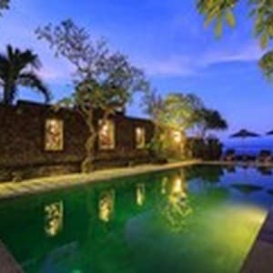 Готель Alam Candi Dive Resort — о. Балі, Індонезія