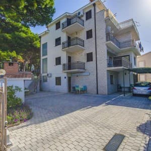 Marinko Apartments