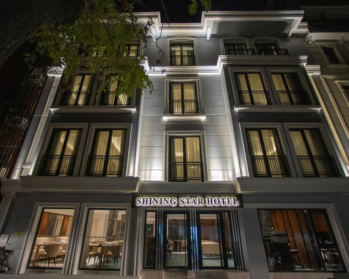 Shining Star Hotel