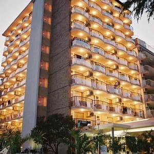 Yantra Hotel