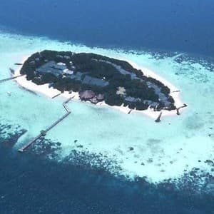 Готель Eriyadu Island Resort — Північний Мале Атол, Мальдіви