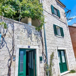 Apartments Luce I Jure