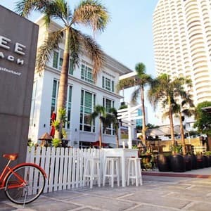D Varee Jomtien Beach