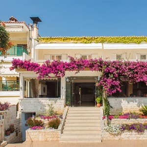 Xenios Loutra Beach