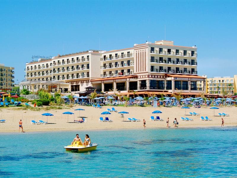 Constantinos The Great Beach Hotel