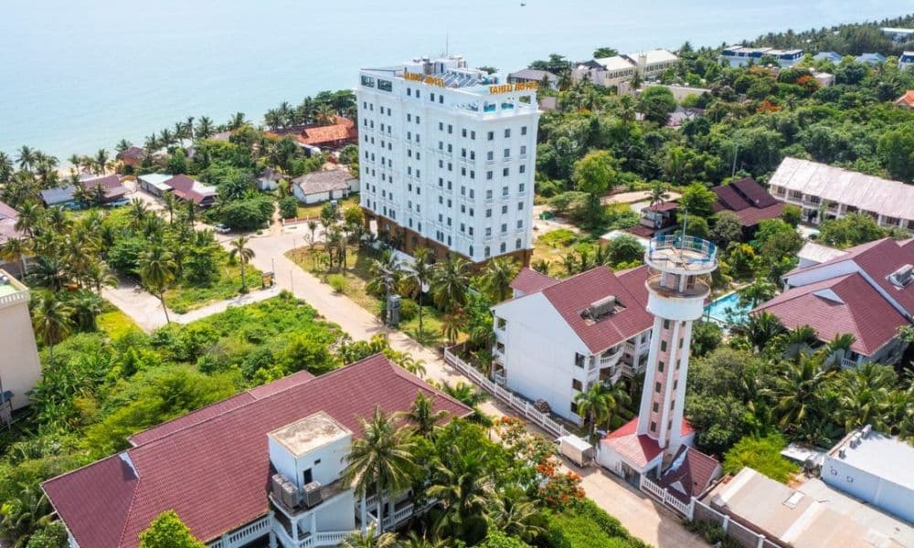 Tahiti Beach Hotel