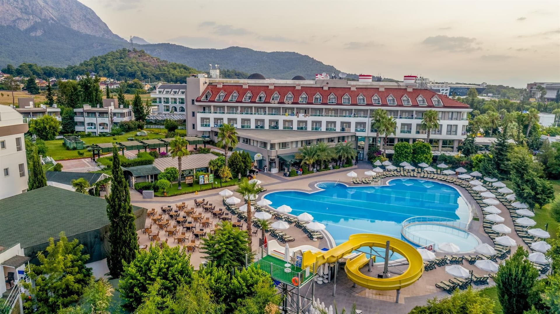 Готель Sherwood Greenwood Resort — Кемер, Туреччина