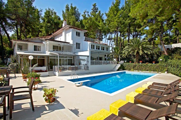 Muses Villas Resort