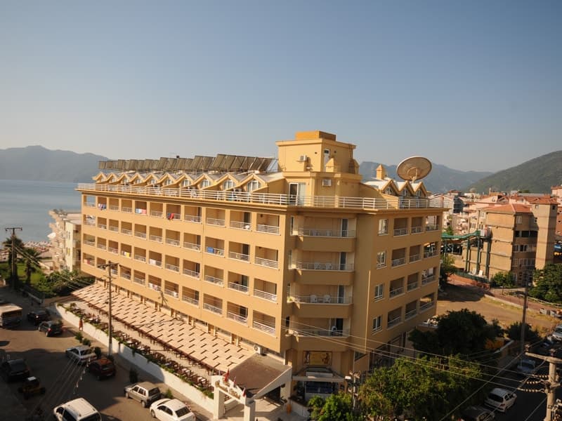 Mert Seaside Hotel