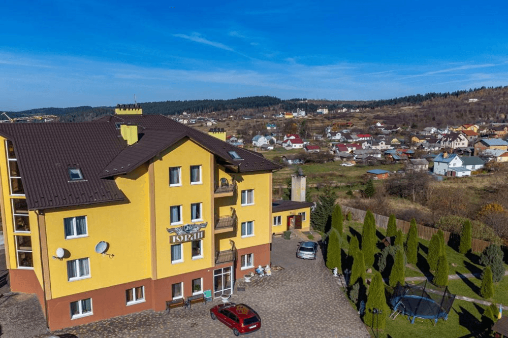 Yuran villa