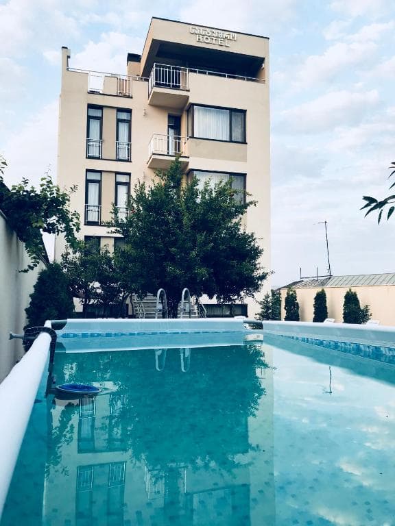 King Tom Hotel