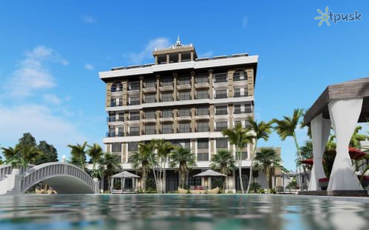 Serenity Queen Hotel