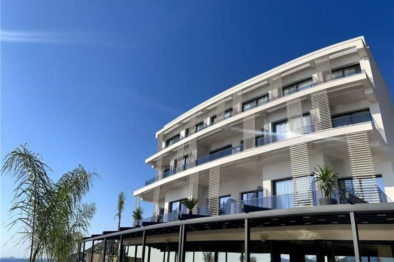 Coral Boutique Hotel