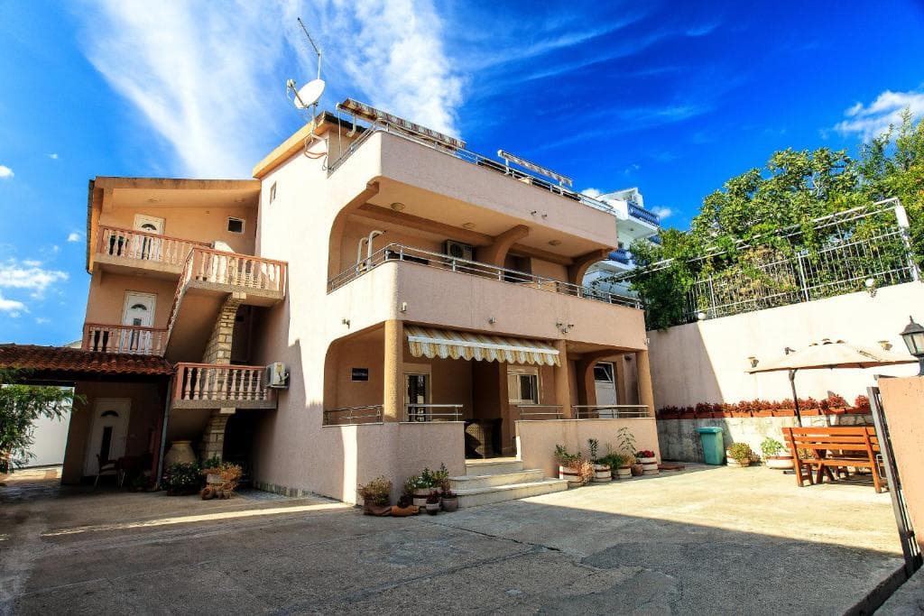 Glavanovic Villa Susanj