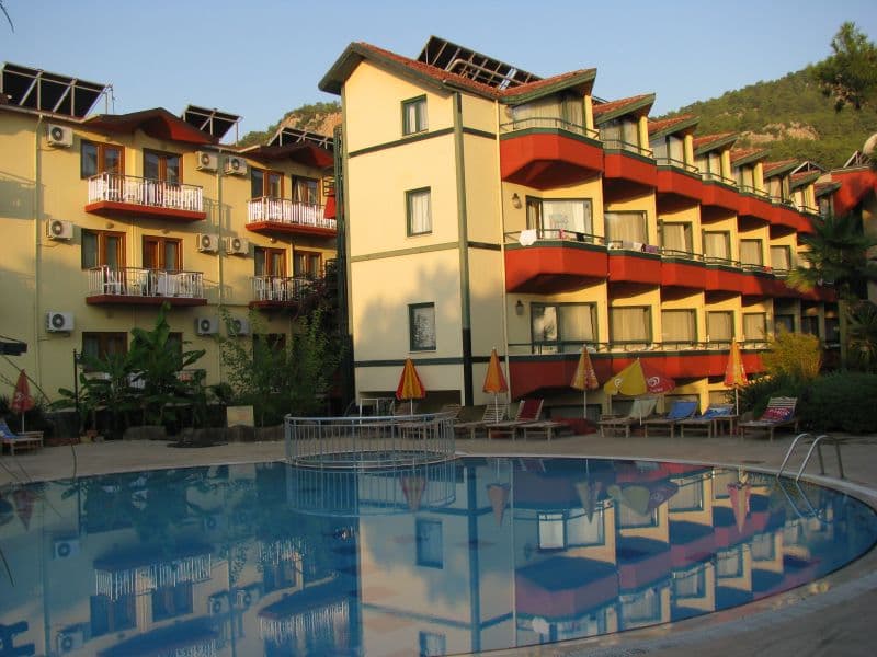 Esma Clove Resort & Spa