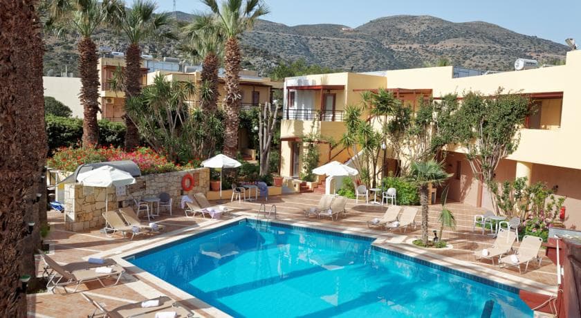 Latania Studios Apartments