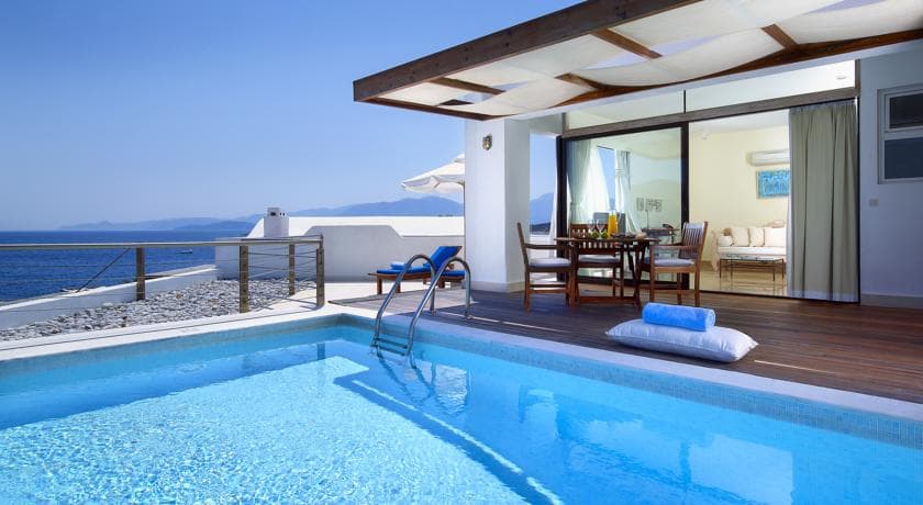 St. Nicolas Bay Resort Hotel & Villa