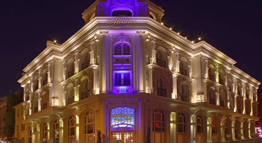 Albatros Premier Hotel