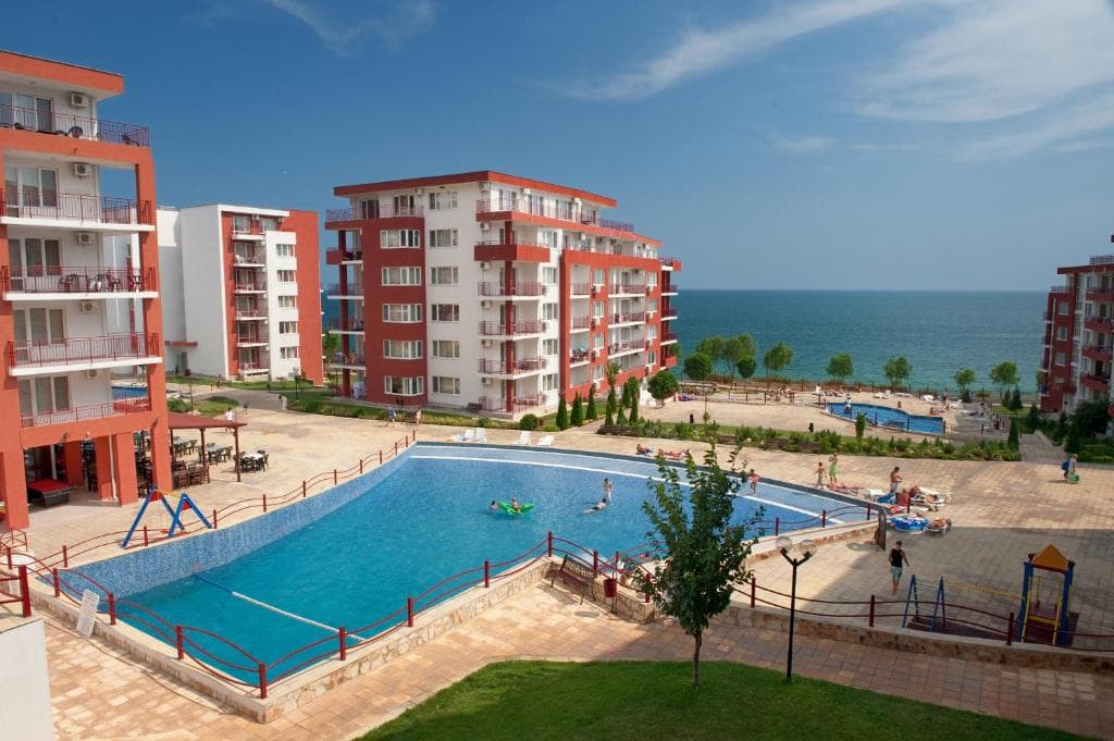 Marina View and Panorama Fort Beach