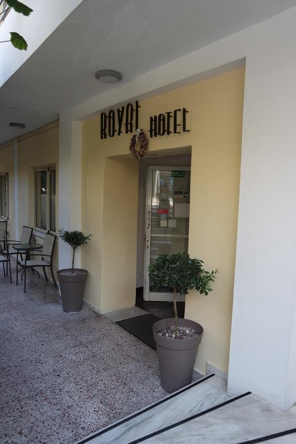 Royal Apart Hotel