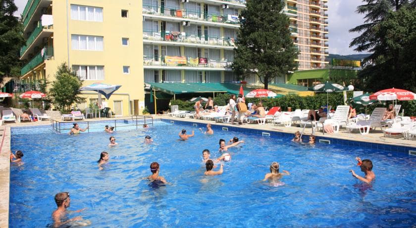 Sunny Varshava Hotel