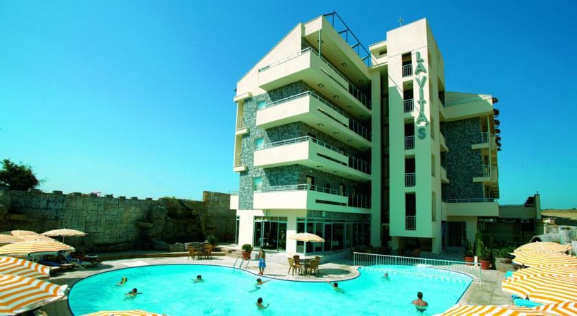 Lavitas Hotel