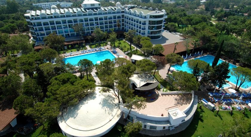 Berry Blue Hotel
