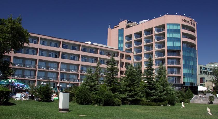 Lilia Hotel