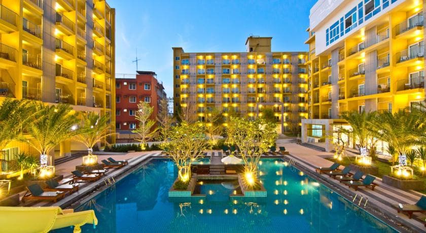 Grand Bella Hotel