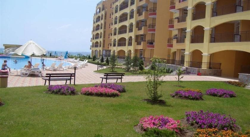 Midia Grand Resort