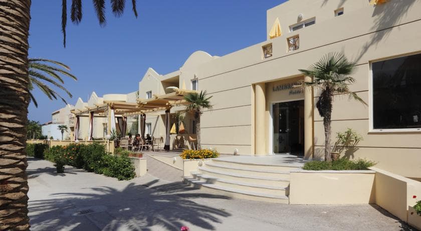 Lambrinos Suites