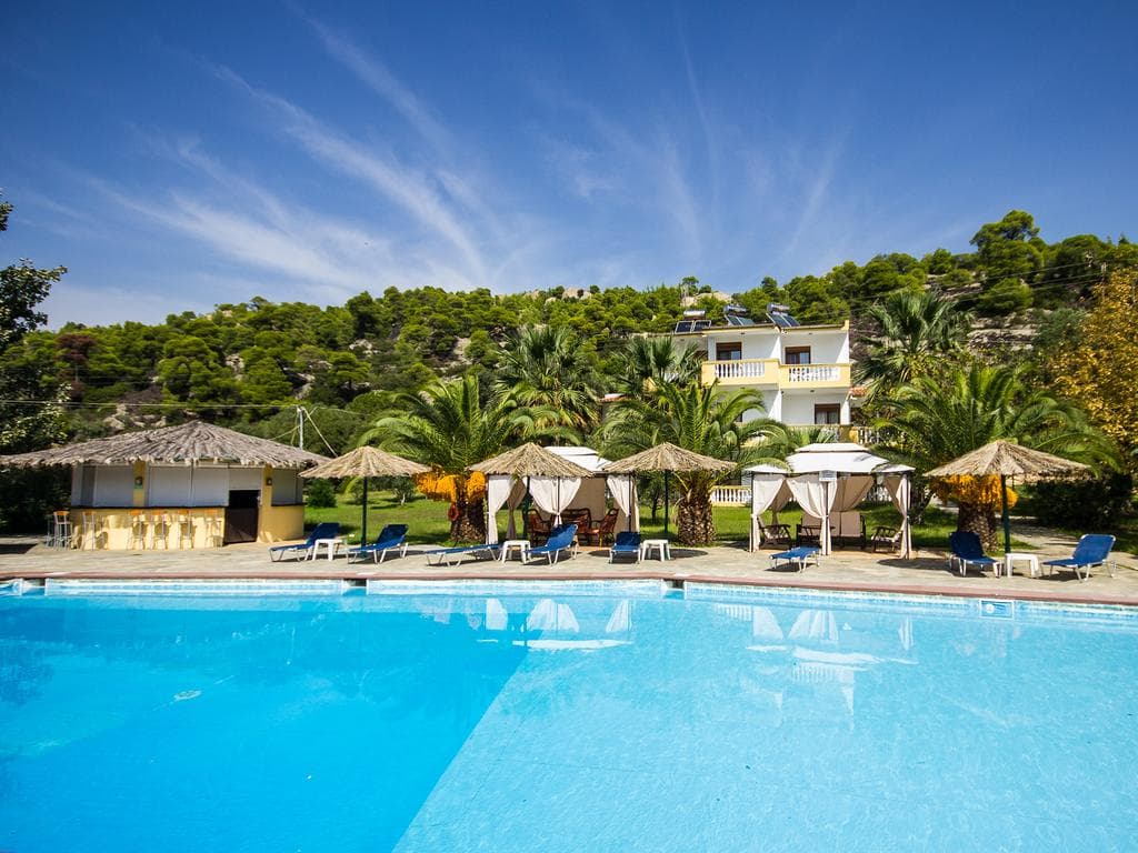 Koviou Holiday Village