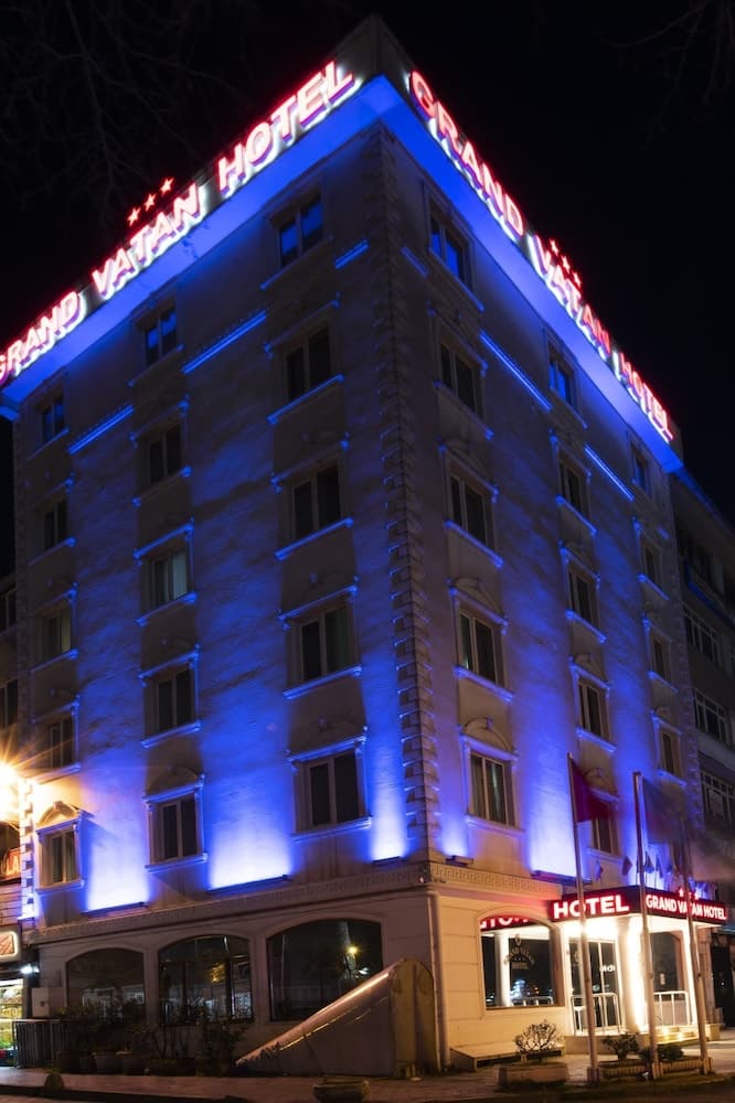 Grand Vatan Hotel