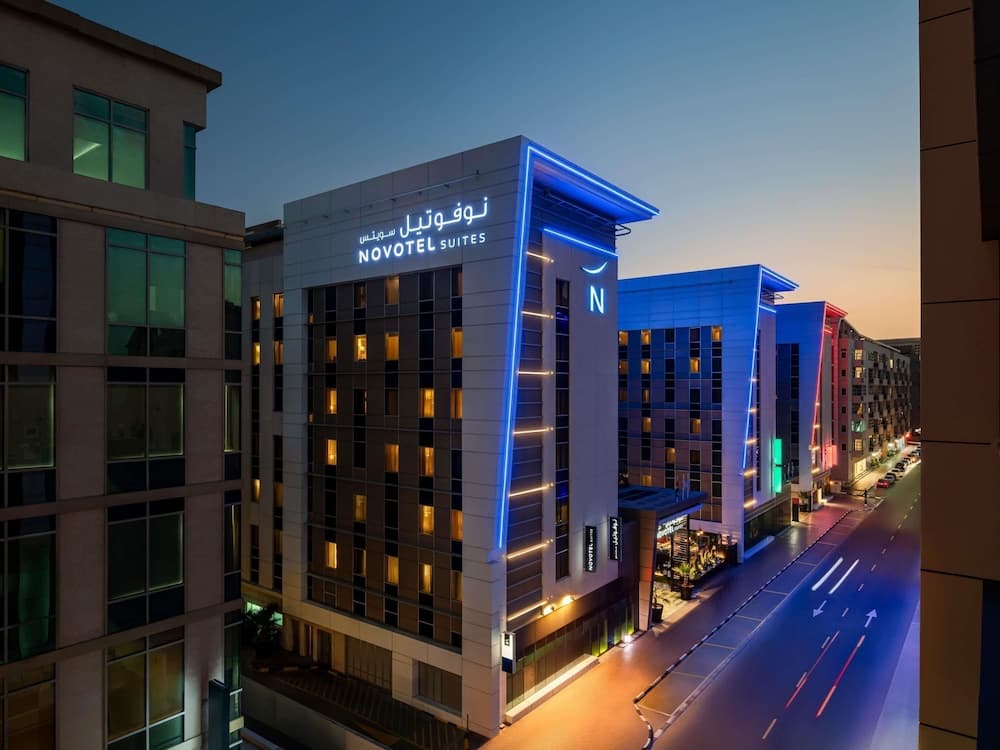 Novotel Suites Mall Avenue Dubai Hotel