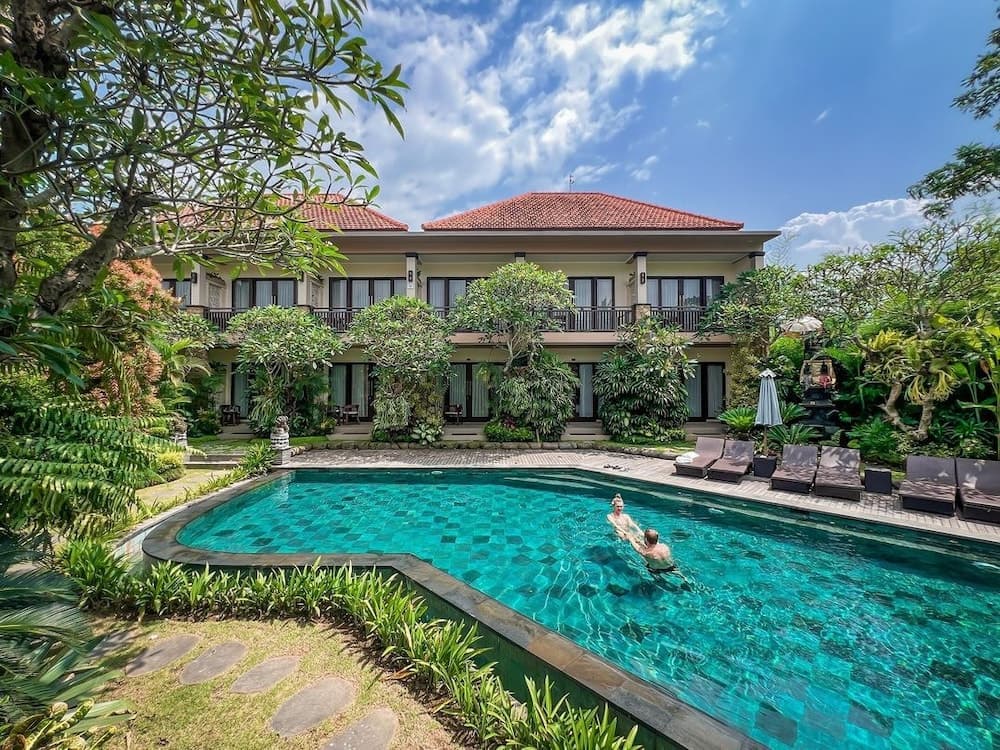 The Mudru Resort