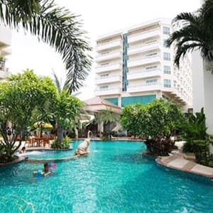 Sea Breeze Jomtien Resort